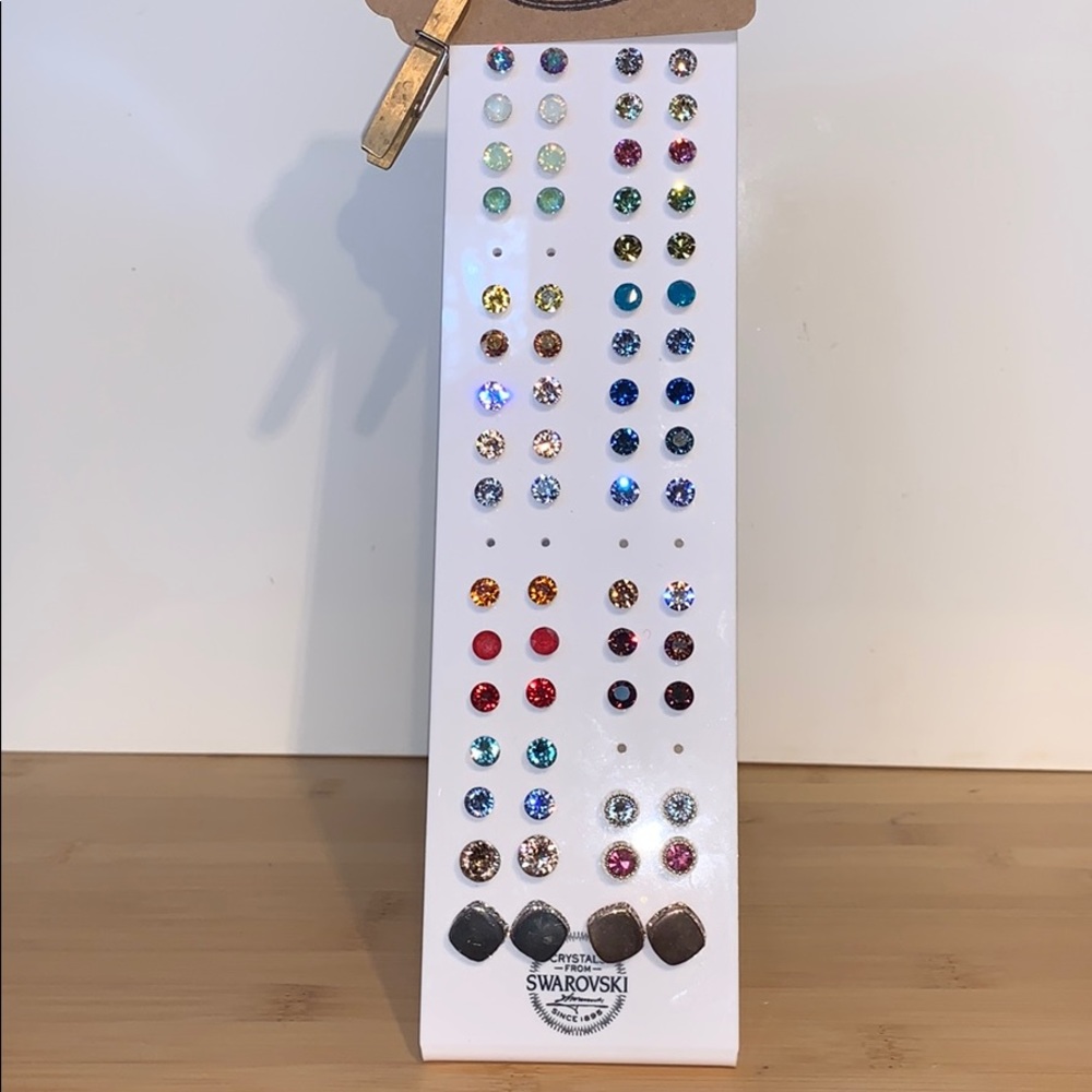 assorted Swarovski crystal studs - Picture 2 of 16